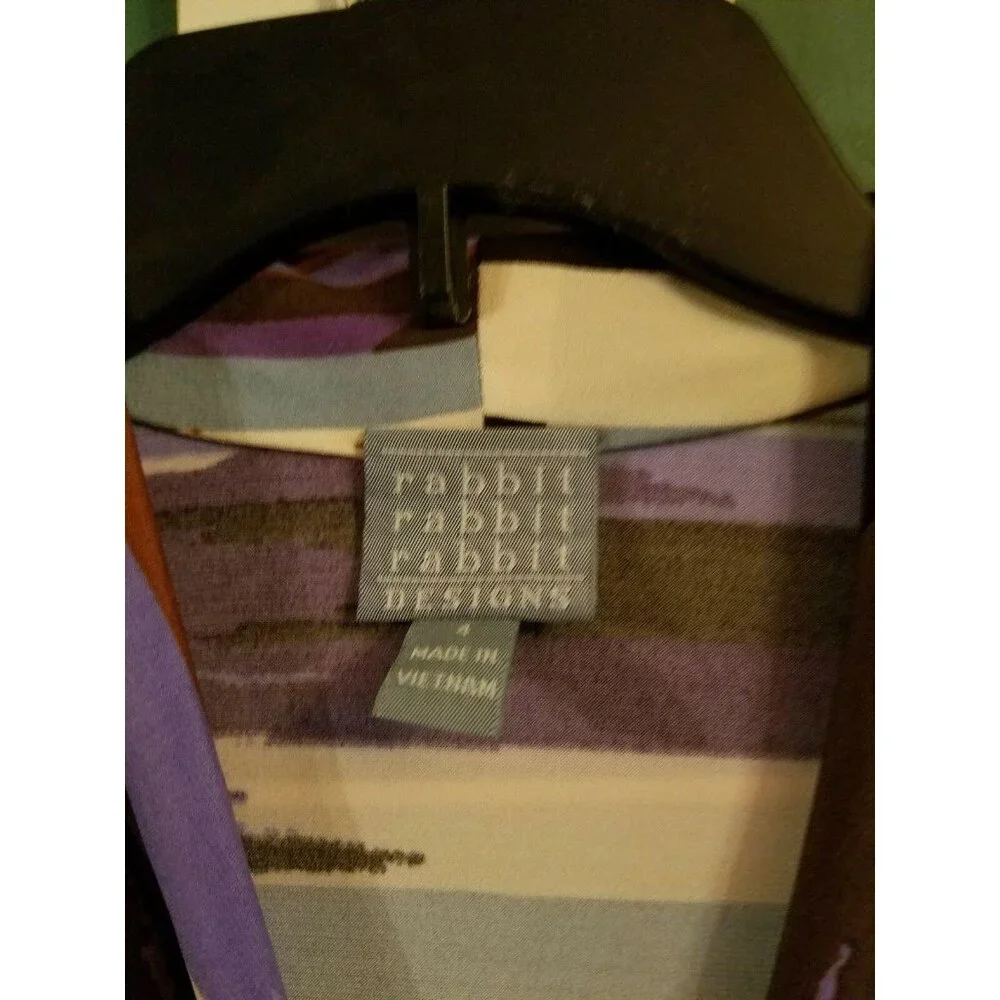 Rabbit Designs V Neck 3/4 Sleeve Dress Purple Tan Gray Size 4 Flare Womens - Picture 2 of 5